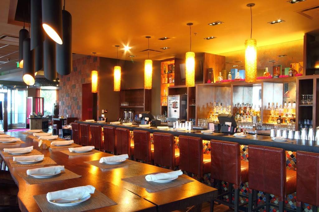 Rosa Mexicano | restaurant | 155 Seaport Blvd, Boston, MA 02210, USA | 6174766122 OR +1 617-476-6122