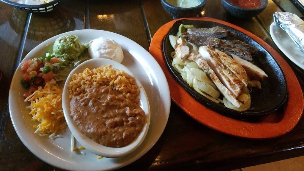 Casa Olé | restaurant | 12350 Gulf Fwy, Houston, TX 77034, USA | 7139438511 OR +1 713-943-8511