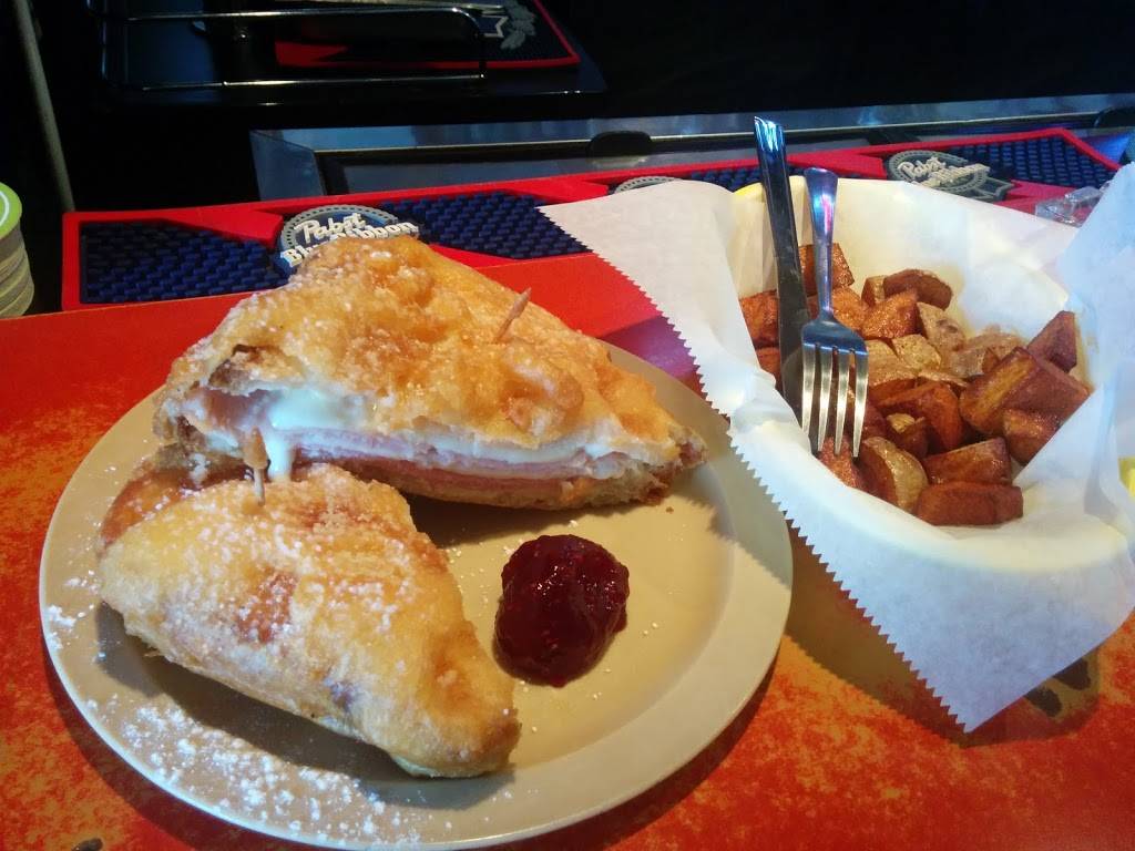 Rosies Twin Kegs | night club | 413 W Thompson Ln, Nashville, TN 37211, USA | 6158323167 OR +1 615-832-3167