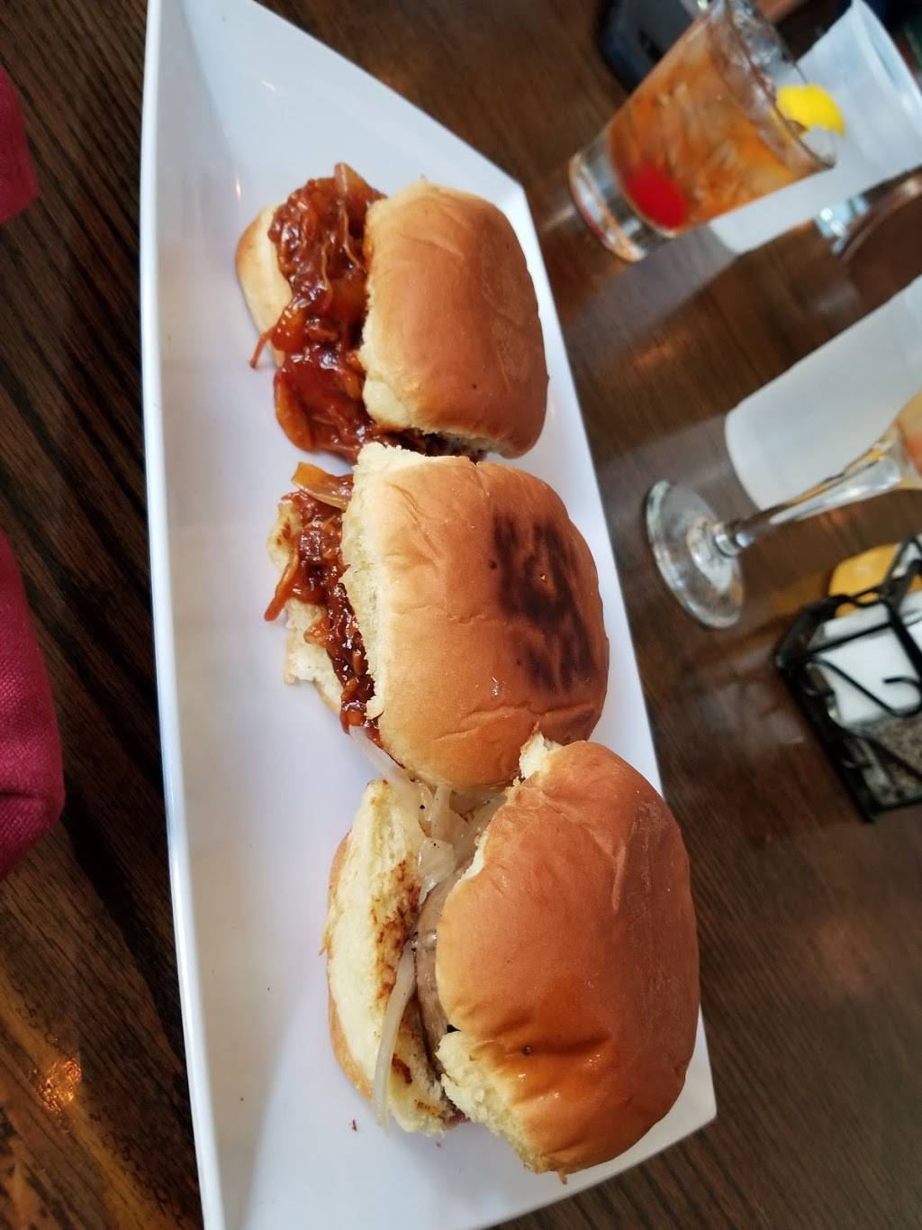 Marges Still | restaurant | 1758 N Sedgwick St, Chicago, IL 60614, USA | 3126649775 OR +1 312-664-9775