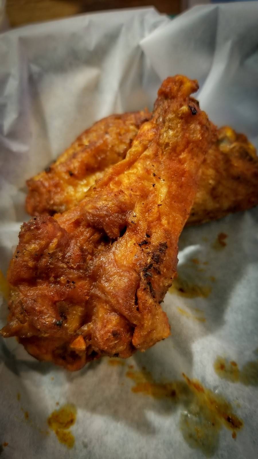 Fourth-N-Long | restaurant | 8911 W National Ave, West Allis, WI 53227, USA | 4148006640 OR +1 414-800-6640