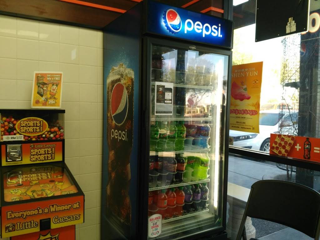 Little Caesars Pizza | meal takeaway | 35 W E Combs Rd, San Tan Valley, AZ 85140, USA | 4808821188 OR +1 480-882-1188