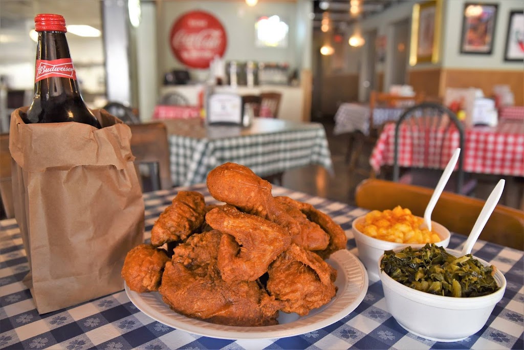 Guss World Famous Fried Chicken | restaurant | 4723 E Ray Rd, Phoenix, AZ 85044, USA | 4805900275 OR +1 480-590-0275