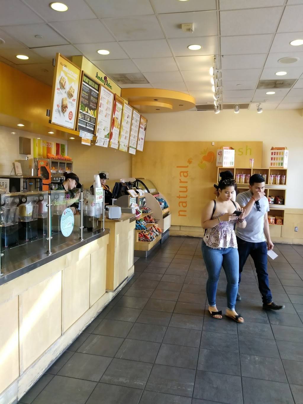 Jamba Juice Antelope Marketplace | restaurant | 10110 W McDowell Rd #120, Avondale, AZ 85323, USA | 6234789250 OR +1 623-478-9250
