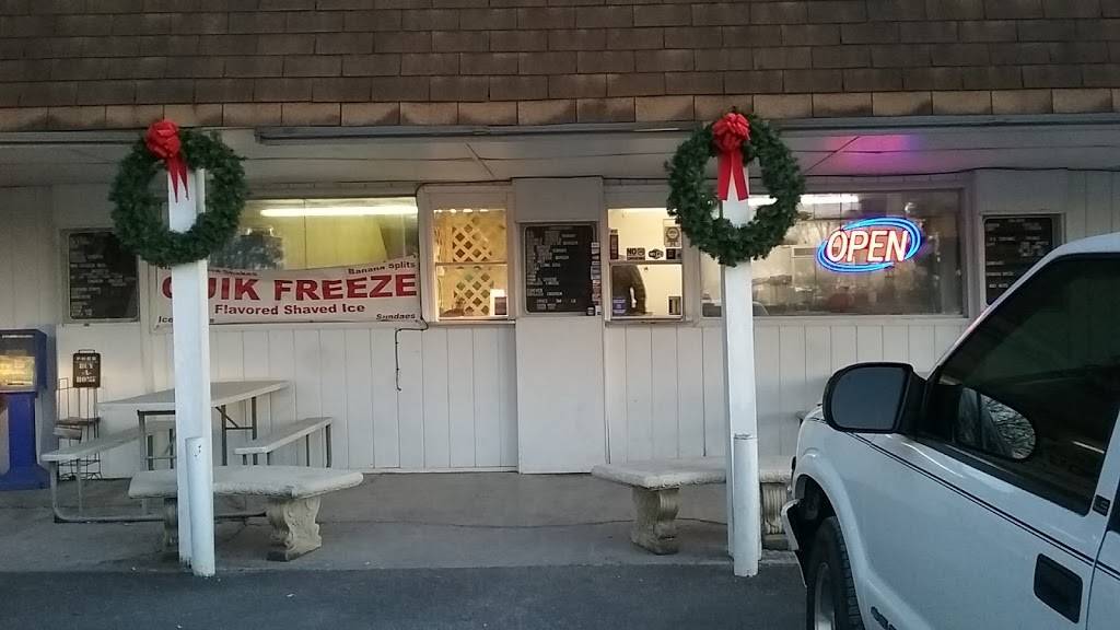 Quik Burger | restaurant | 2197 S Lee Hwy, Cleveland, TN 37311, USA | 4234720463 OR +1 423-472-0463