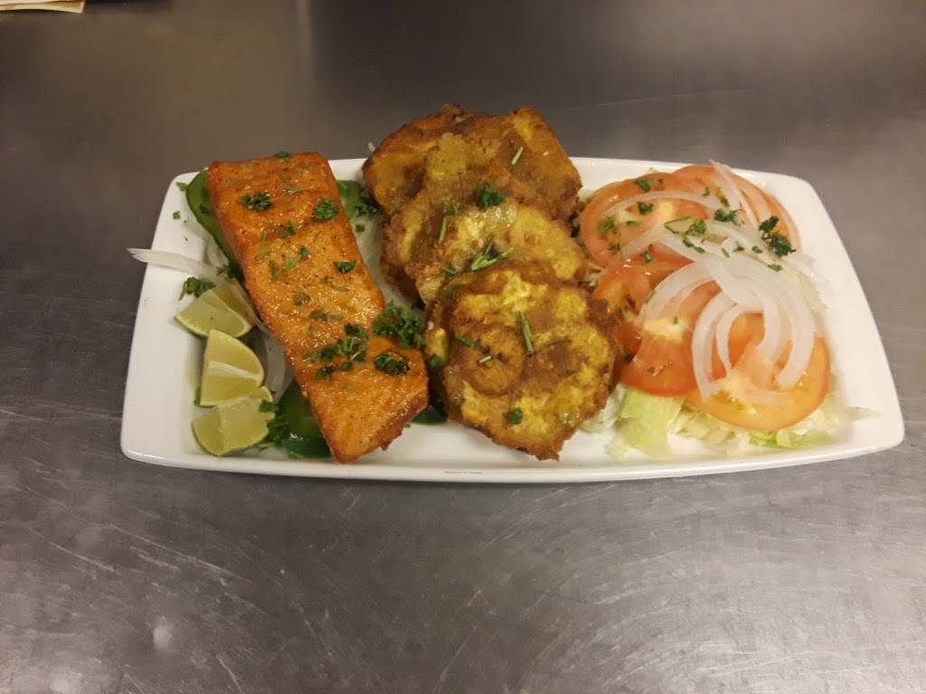 Casa 21 Restaurant Bar & Grill | restaurant | 4235 W Waters Ave, Tampa, FL 33614, USA | 8138862272 OR +1 813-886-2272