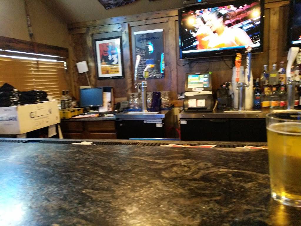 Big Buls Roadhouse | restaurant | 2461 Ross Millville Rd, Hamilton, OH 45013, USA | 5138442857 OR +1 513-844-2857