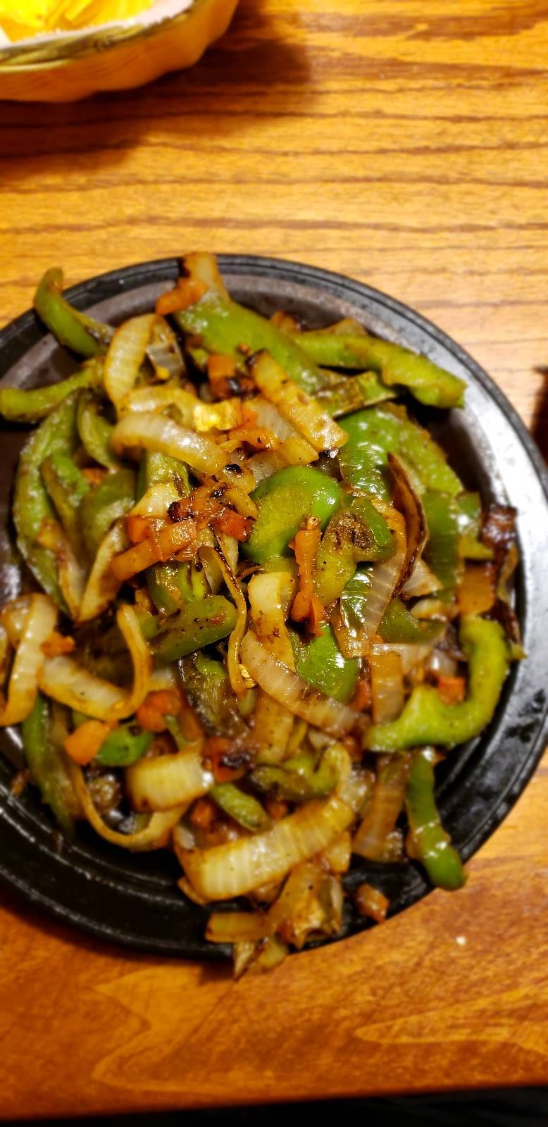 Laredo Mexican Grill | restaurant | 1832 Opelika Rd, Auburn, AL 36830, USA | 3348262724 OR +1 334-826-2724