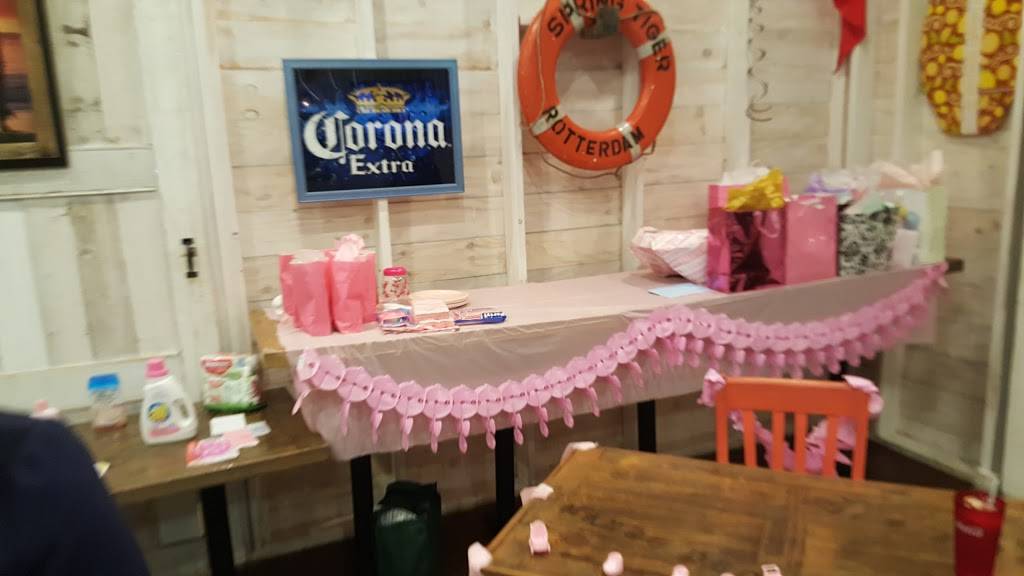 Hurricane Grill & Wings | meal takeaway | 4075 FL-7 #A1, Lake Worth, FL 33449, USA | 5613186107 OR +1 561-318-6107