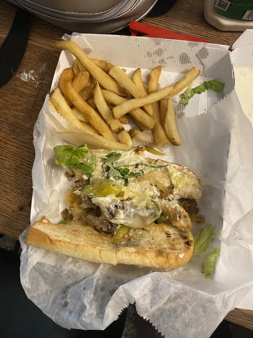Charleys Cheesesteaks and Wings | restaurant | 2205 E Joppa Rd, Baltimore, MD 21234, USA | 4104975469 OR +1 410-497-5469