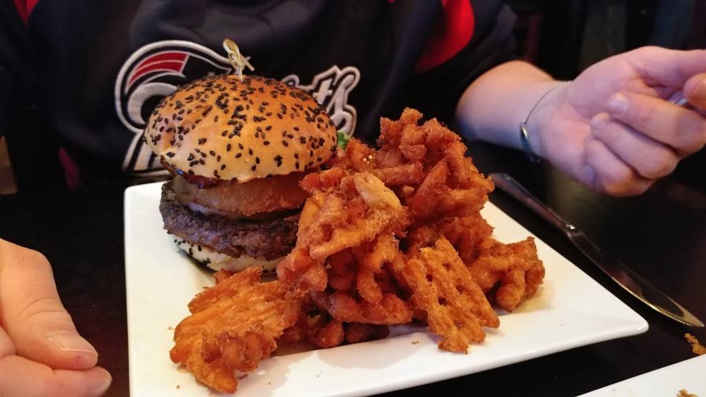 Dublin Rose Sports Pub | restaurant | 940 Fall River Ave, Seekonk, MA 02771, USA | 5083369222 OR +1 508-336-9222