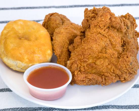 Chesters Chicken/Thrifty Ice Cream | restaurant | 10489 Monte Vista Ave, Montclair, CA 91763, USA | 9094459694 OR +1 909-445-9694