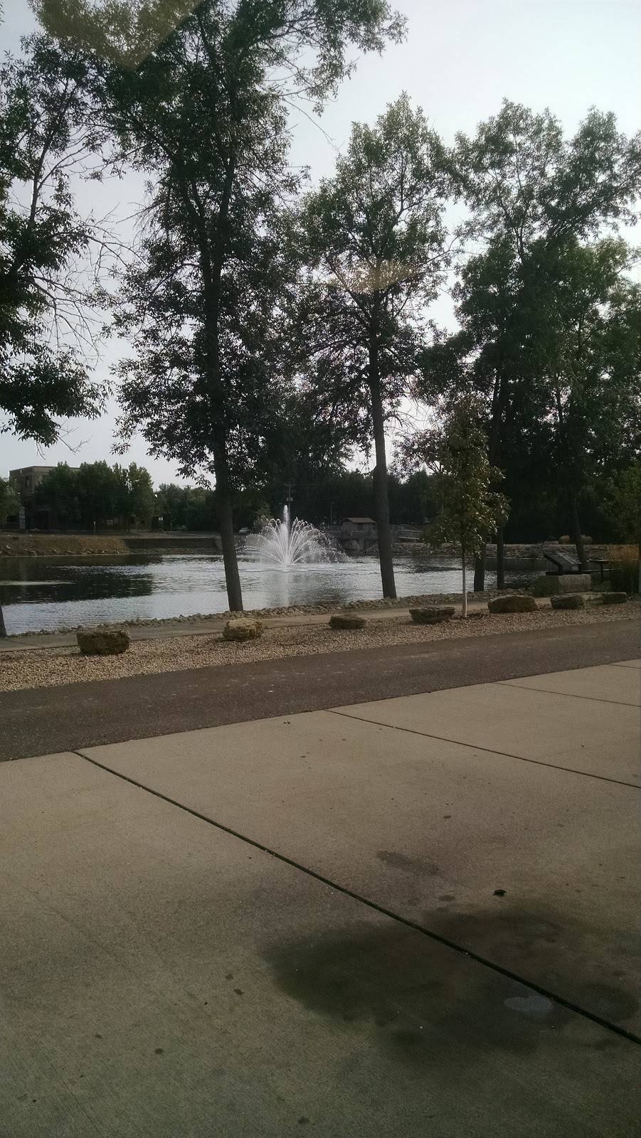 Subway Restaurants | restaurant | 215 N Knowles Ave, New Richmond, WI 54017, USA | 7152466262 OR +1 715-246-6262