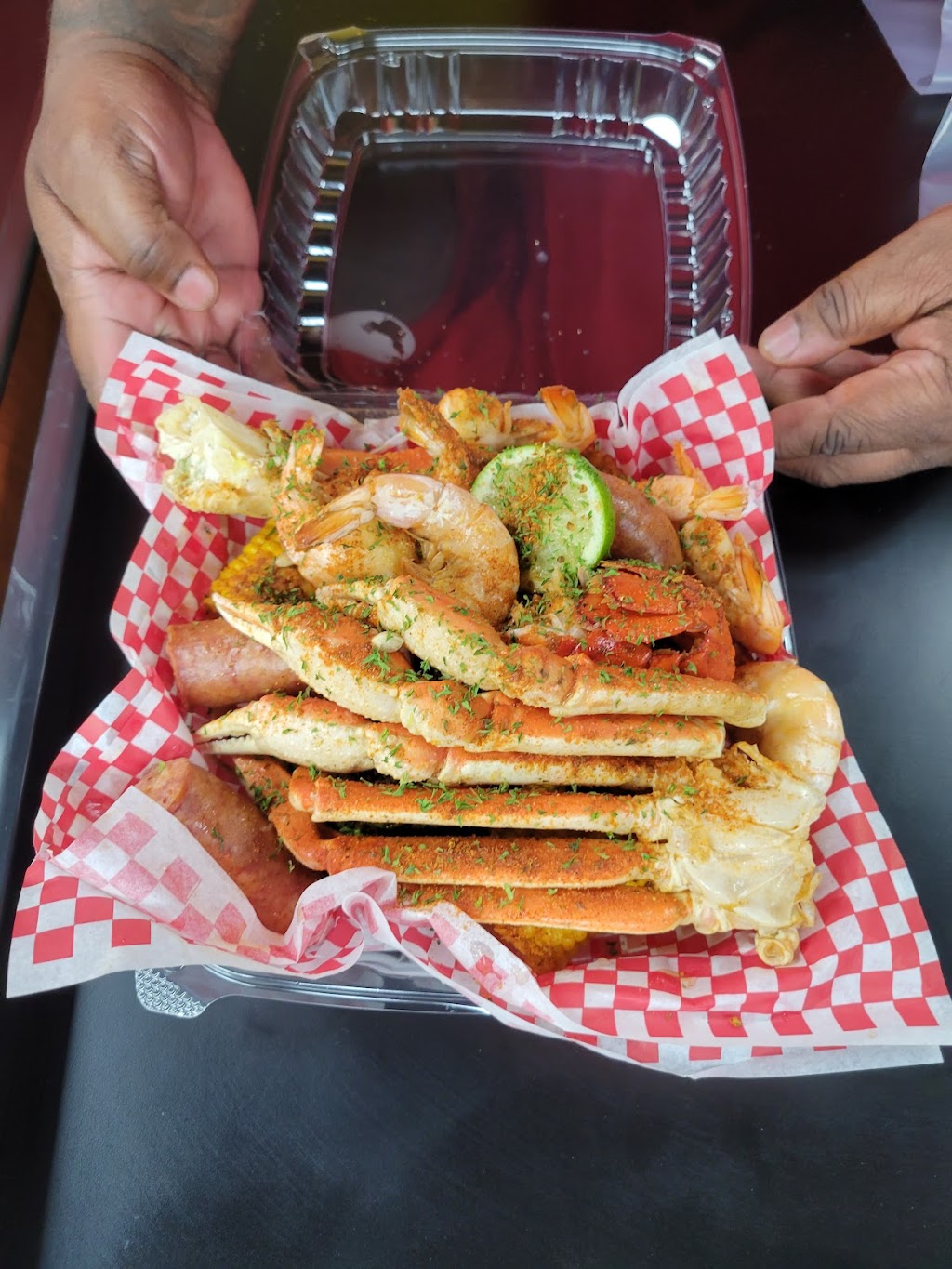 Seafood Phil | restaurant | 4340 N Henry Blvd ST 2080, Stockbridge, GA 30281, USA | 6787936763 OR +1 678-793-6763