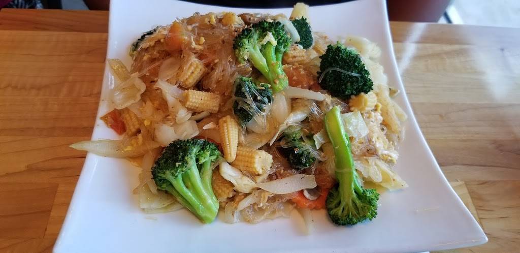 Mint Thai Kitchen | restaurant | 540 Waugh Dr A, Houston, TX 77019, USA | 8328491563 OR +1 832-849-1563