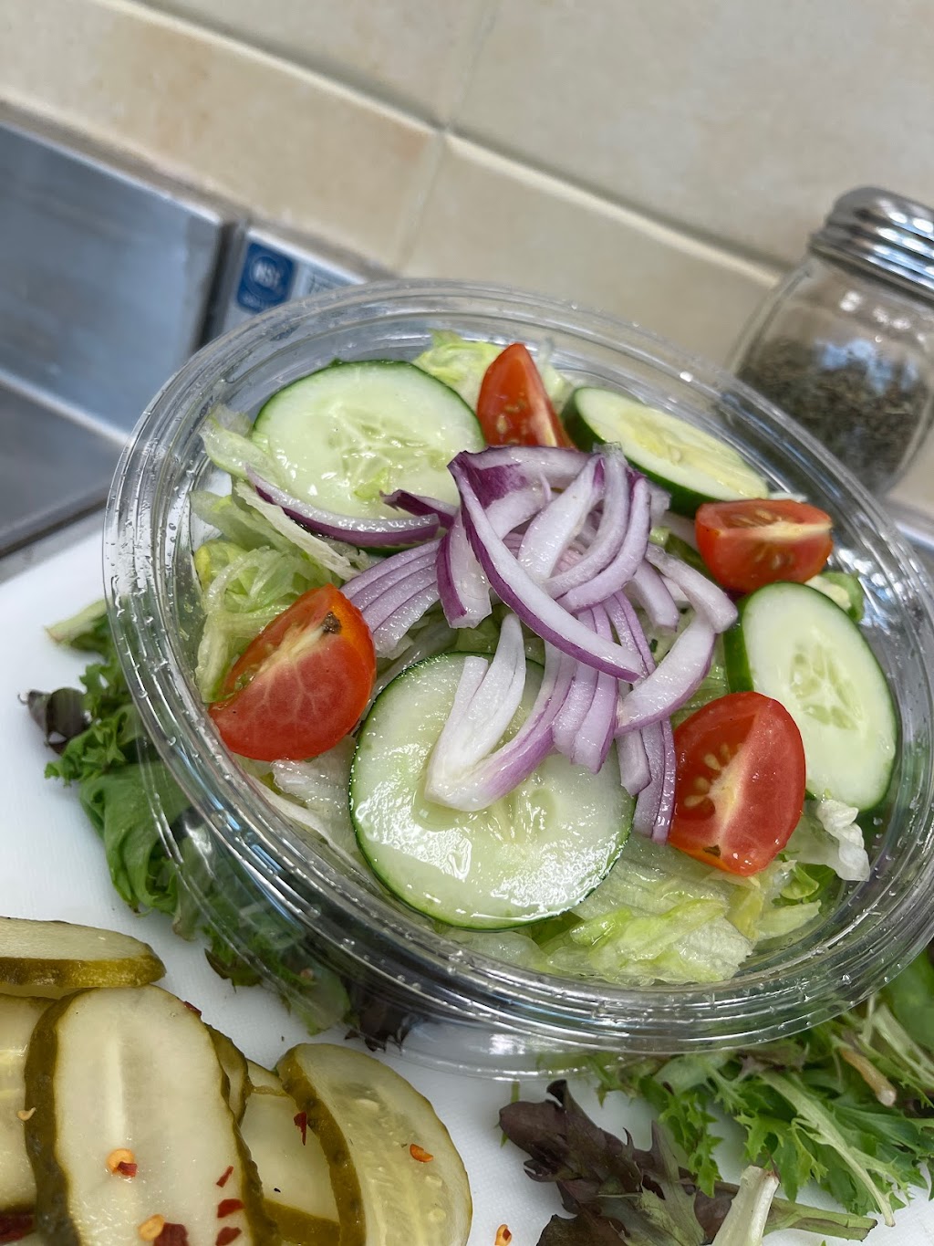 Fresh subs | restaurant | Food Court, 112 Eisenhower Pkwy Unit 3, Livingston, NJ 07039, USA | 9739941670 OR +1 973-994-1670