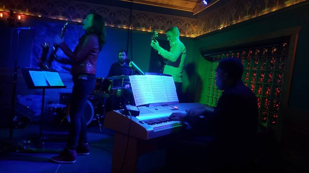 The North Street Cabaret | restaurant | 610 North St, Madison, WI 53704, USA | 6084225646 OR +1 608-422-5646