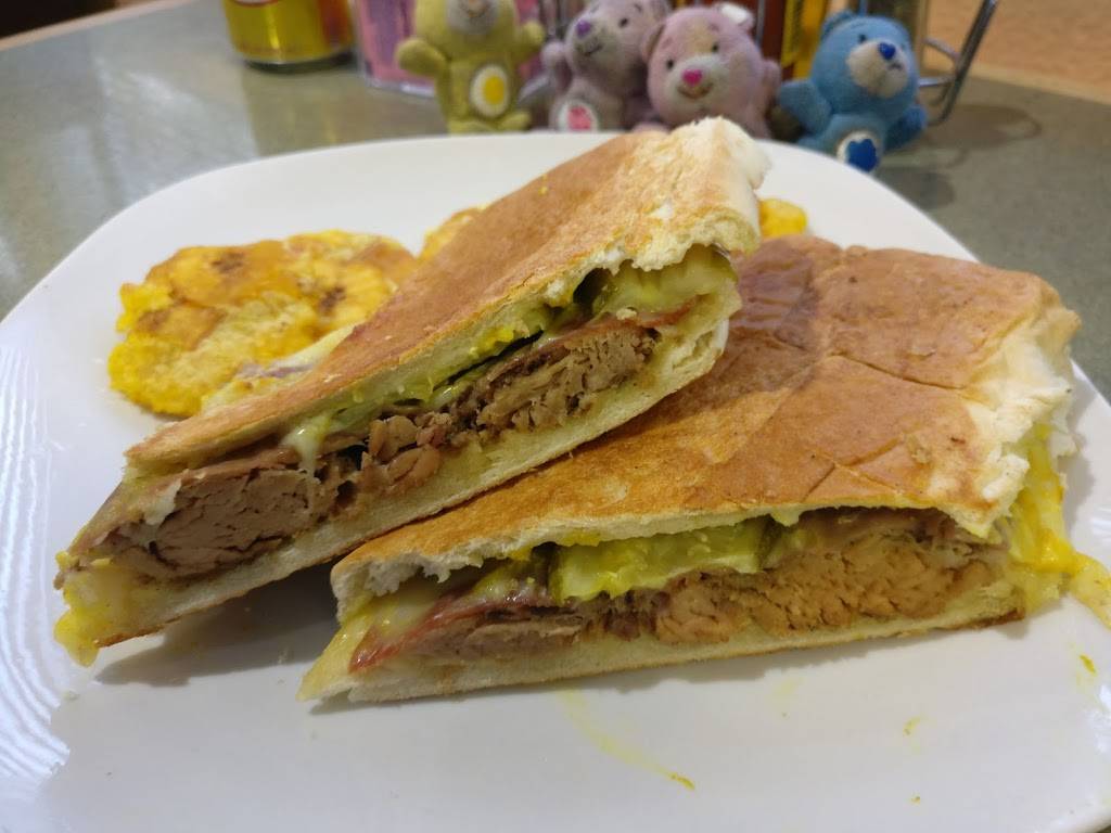 Congas Restaurant | restaurant | 11211 Perrin Beitel Rd, San Antonio, TX 78217, USA | 2103430000 OR +1 210-343-0000