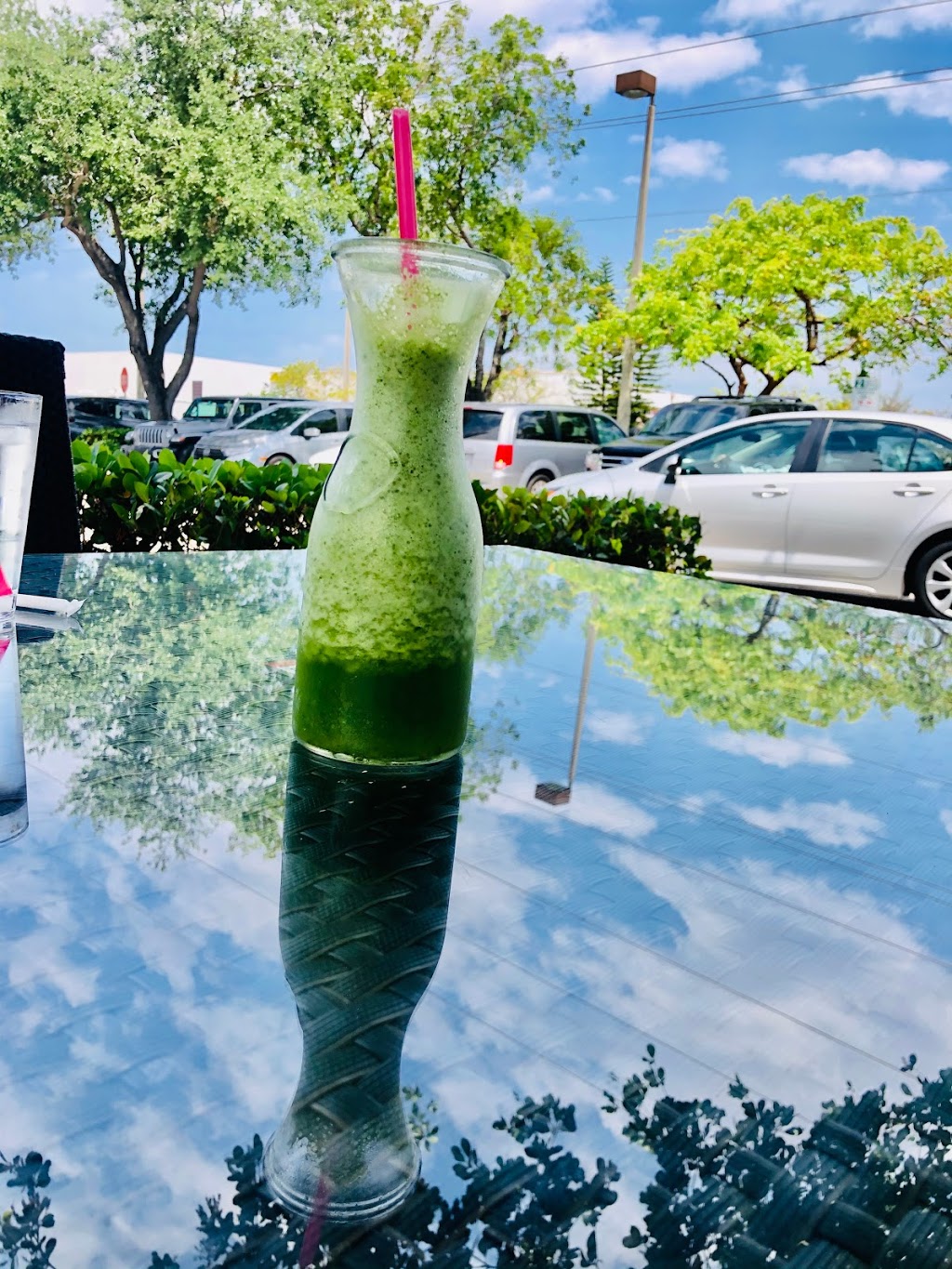 Café Noir | restaurant | 3000 Stirling Rd Suite 112, Hollywood, FL 33021, USA | 9545845171 OR +1 954-584-5171