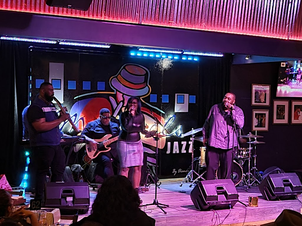 Michaels of Las Colinas | restaurant | 925 W John Carpenter Fwy ste 100, Irving, TX 75039, USA | 9728638163 OR +1 972-863-8163