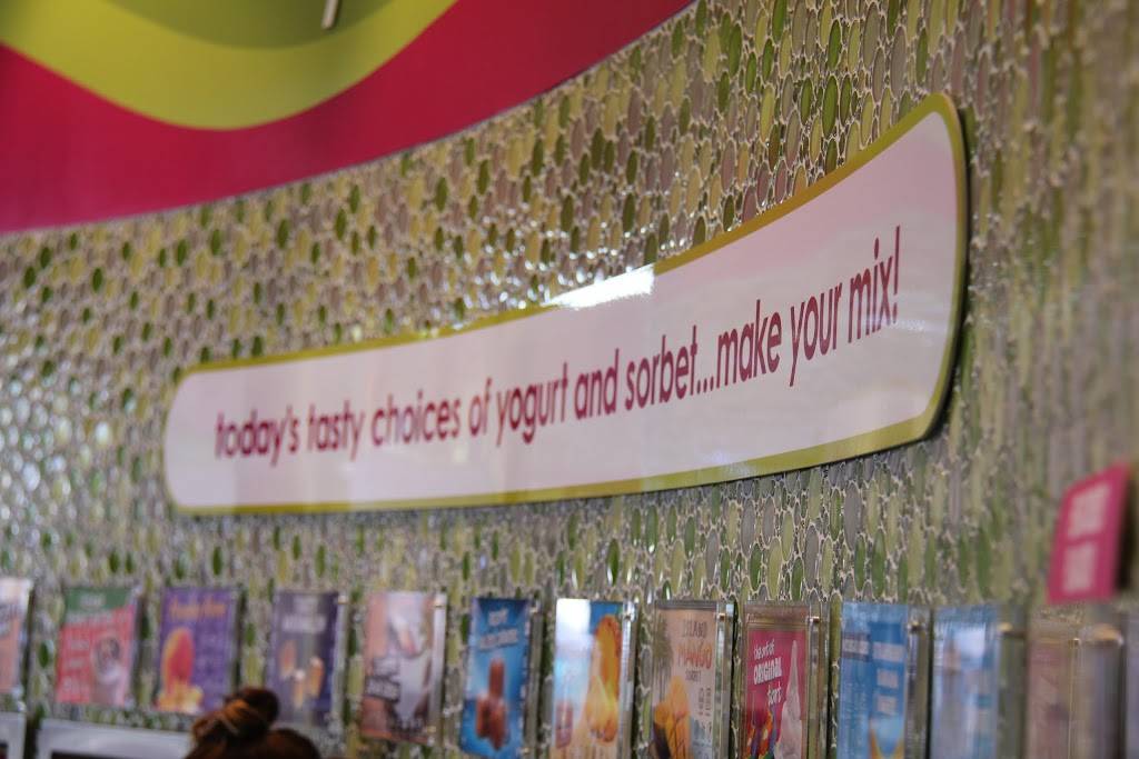 Menchies Frozen Yogurt | bakery | 30211 Golden Lantern Ste A, Laguna Niguel, CA 92677, USA | 9494417505 OR +1 949-441-7505