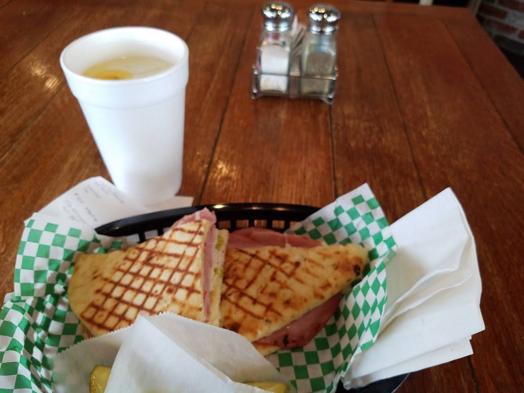 Bogies Delicatessen | restaurant | 2028 W Poplar Ave, Collierville, TN 38017, USA | 9018548555 OR +1 901-854-8555