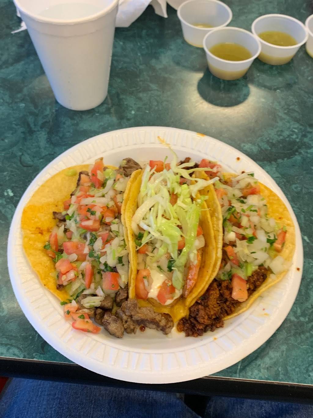 Alejandro’s Fast Mexican Food | restaurant | 2110 N Maize Rd, Wichita, KS 67212, USA | 3167221292 OR +1 316-722-1292