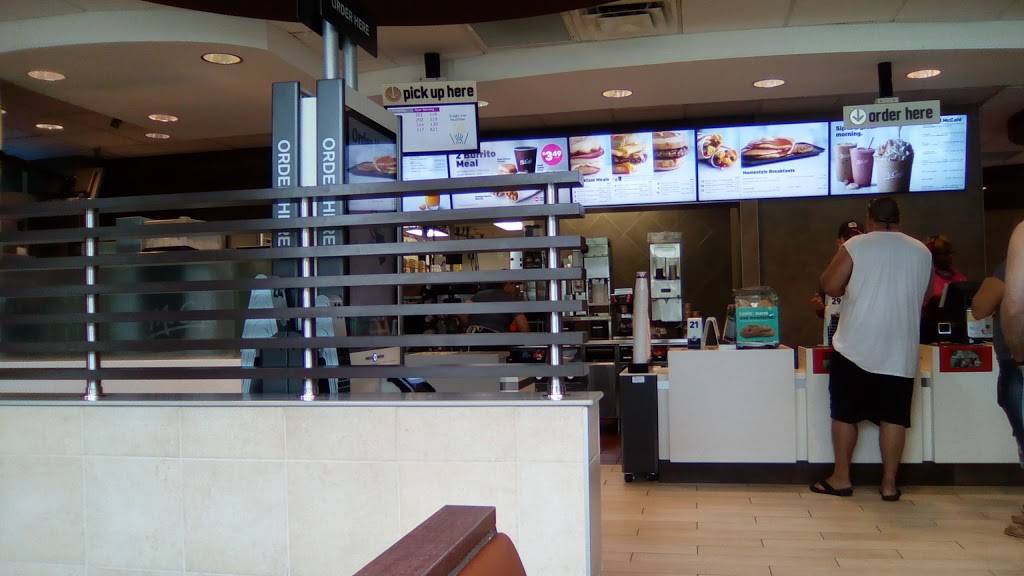 McDonalds | cafe | 6858 Okeechobee Blvd, West Palm Beach, FL 33411, USA | 5616873070 OR +1 561-687-3070