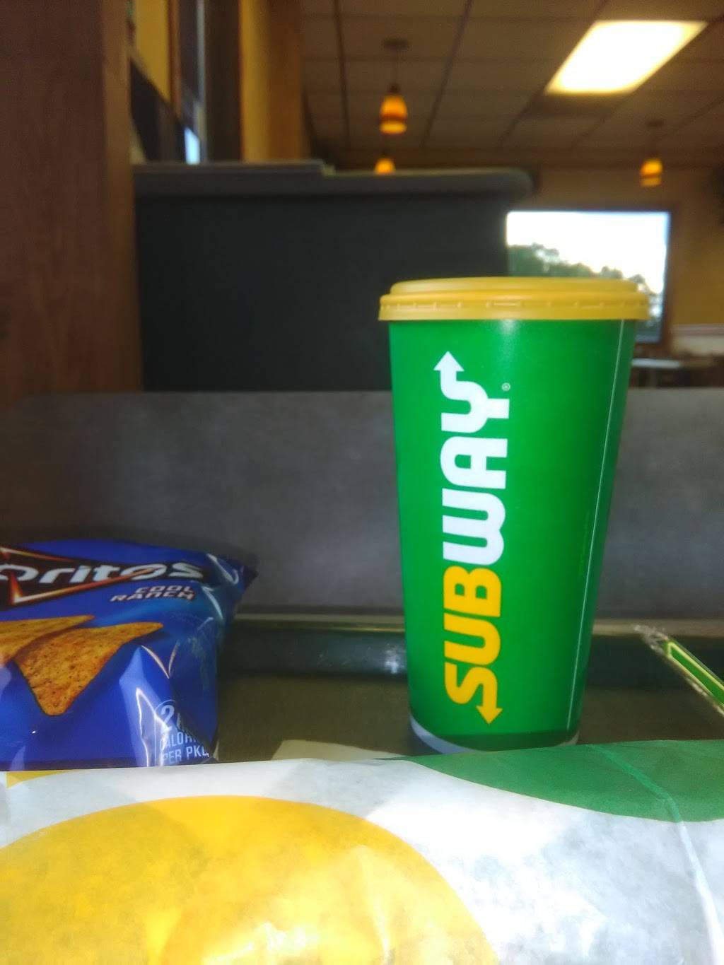 Subway | restaurant | 114 Plaza Court, Kingwood, WV 26537, USA | 3043293780 OR +1 304-329-3780