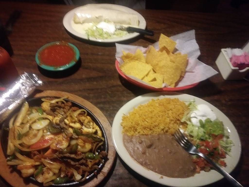 Si Senor Mexican Restaurant | restaurant | 838 Lima Rd, Kendallville, IN 46755, USA | 2603430535 OR +1 260-343-0535