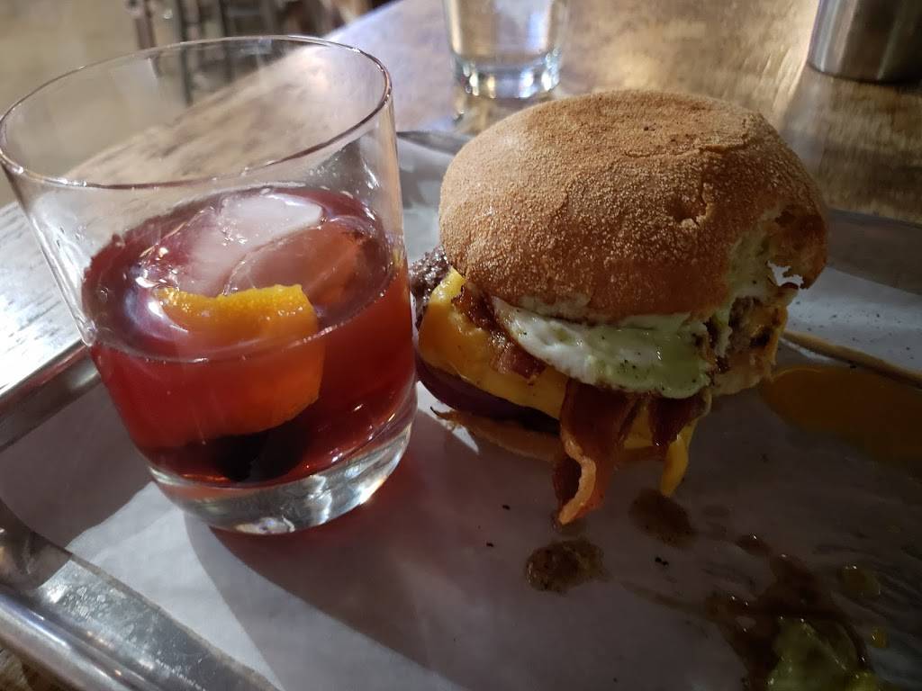 The Grind Burger Bar & Tap Room | restaurant | 7500 W Stacy Rd #150, McKinney, TX 75070, USA | 4696317330 OR +1 469-631-7330