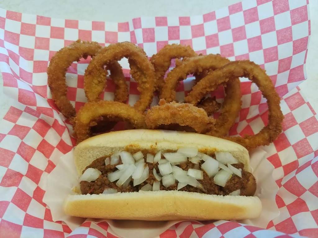 West Lake Drive-In | restaurant | 9138 Portage Rd, Portage, MI 49002, USA | 2693275985 OR +1 269-327-5985