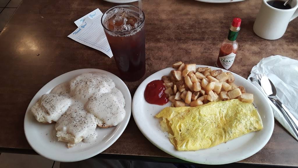 109 Family Restaurant | restaurant | 603 N Broadway, Portland, TN 37148, USA | 6153256996 OR +1 615-325-6996