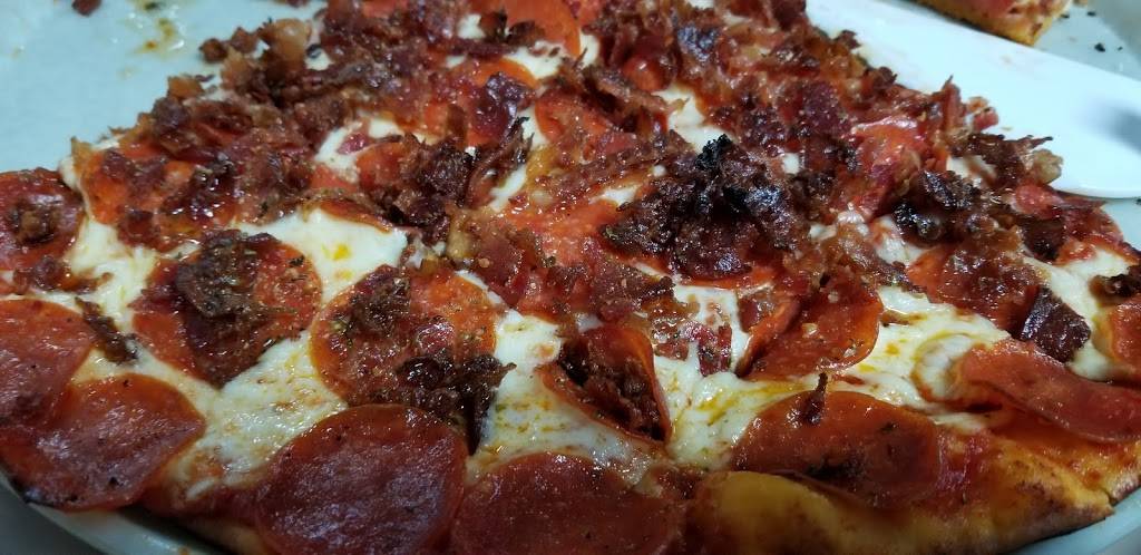 Brickhouse Pizza Company | meal delivery | 12249 Natural Bridge Rd, Bridgeton, MO 63044, USA | 3142914000 OR +1 314-291-4000