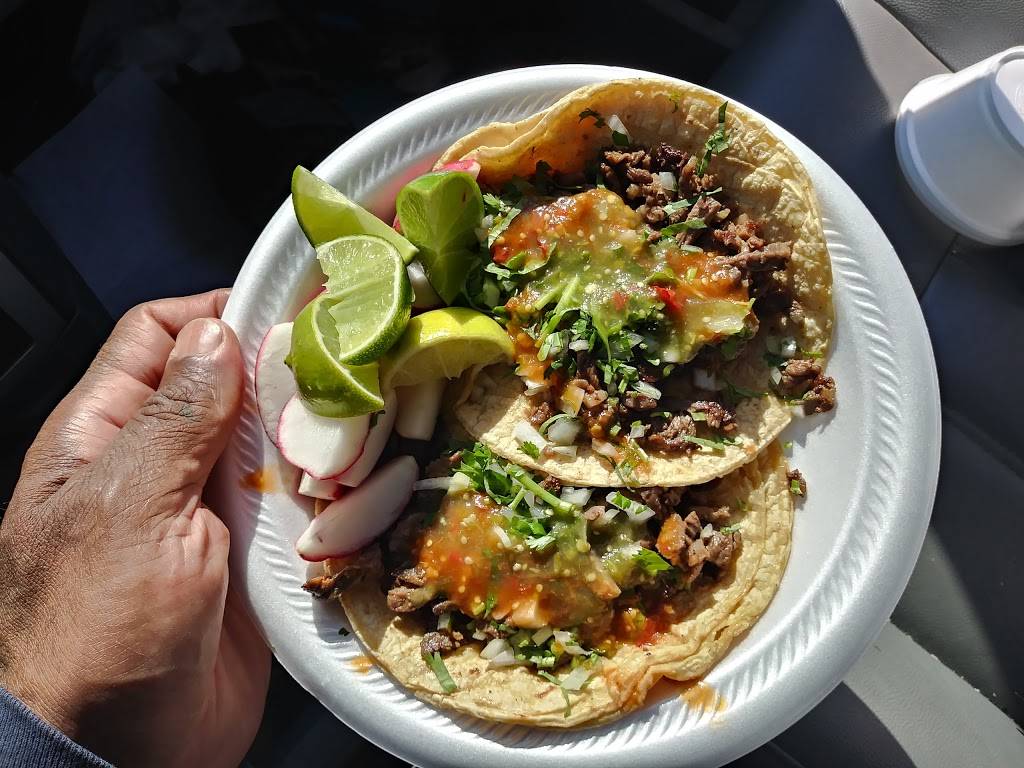 Primos Tacos | restaurant | 7641 Dix St, Detroit, MI 48209, USA | 3137291047 OR +1 313-729-1047