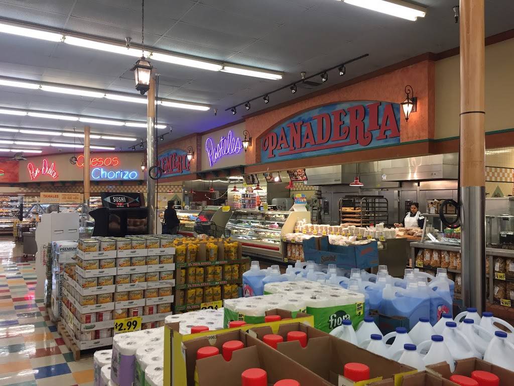 Vallarta Supermarkets | bakery | 13051 Victory Blvd, Valley Glen, CA 91606, USA | 8187607021 OR +1 818-760-7021