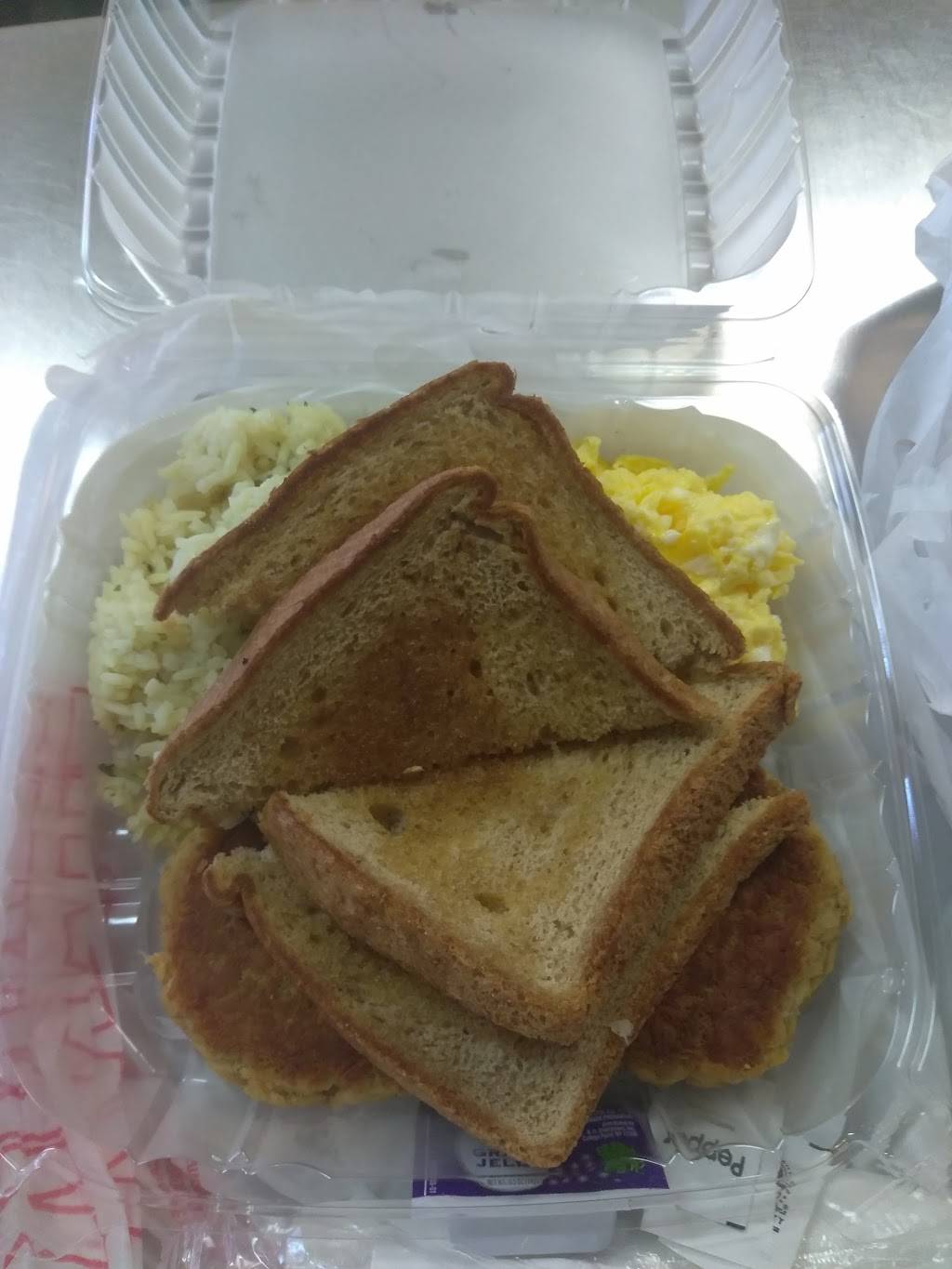 Big Burgzs | restaurant | 17627 E Warren Ave, Detroit, MI 48224, USA | 3136403956 OR +1 313-640-3956