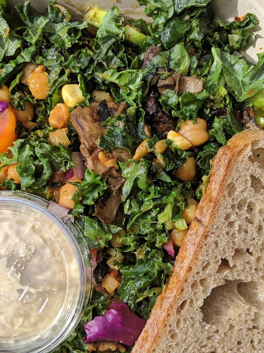 sweetgreen | restaurant | 10250 Santa Monica Blvd, Los Angeles, CA 90067, USA | 3106834650 OR +1 310-683-4650