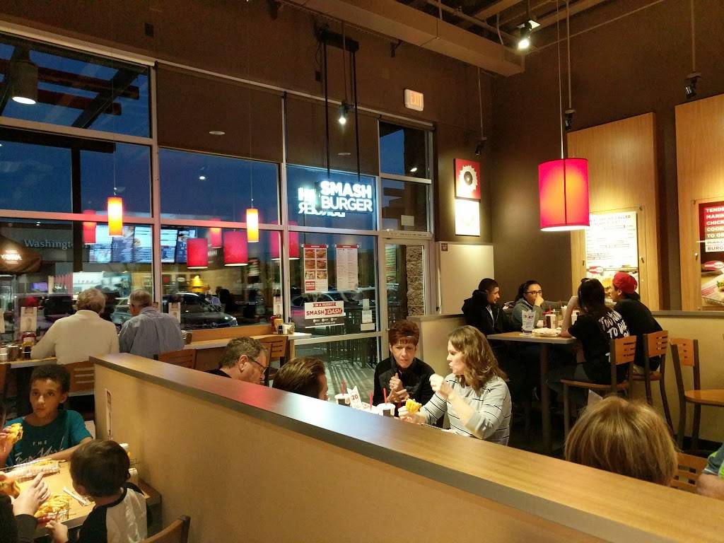 Smashburger | restaurant | 6807 E Baseline Rd Suite 101, Mesa, AZ 85209, USA | 4803786600 OR +1 480-378-6600