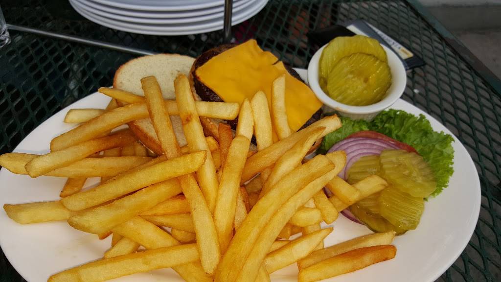 Grande Pizzeria | restaurant | 150 E San Carlos St, San Jose, CA 95112, USA | 4082922840 OR +1 408-292-2840