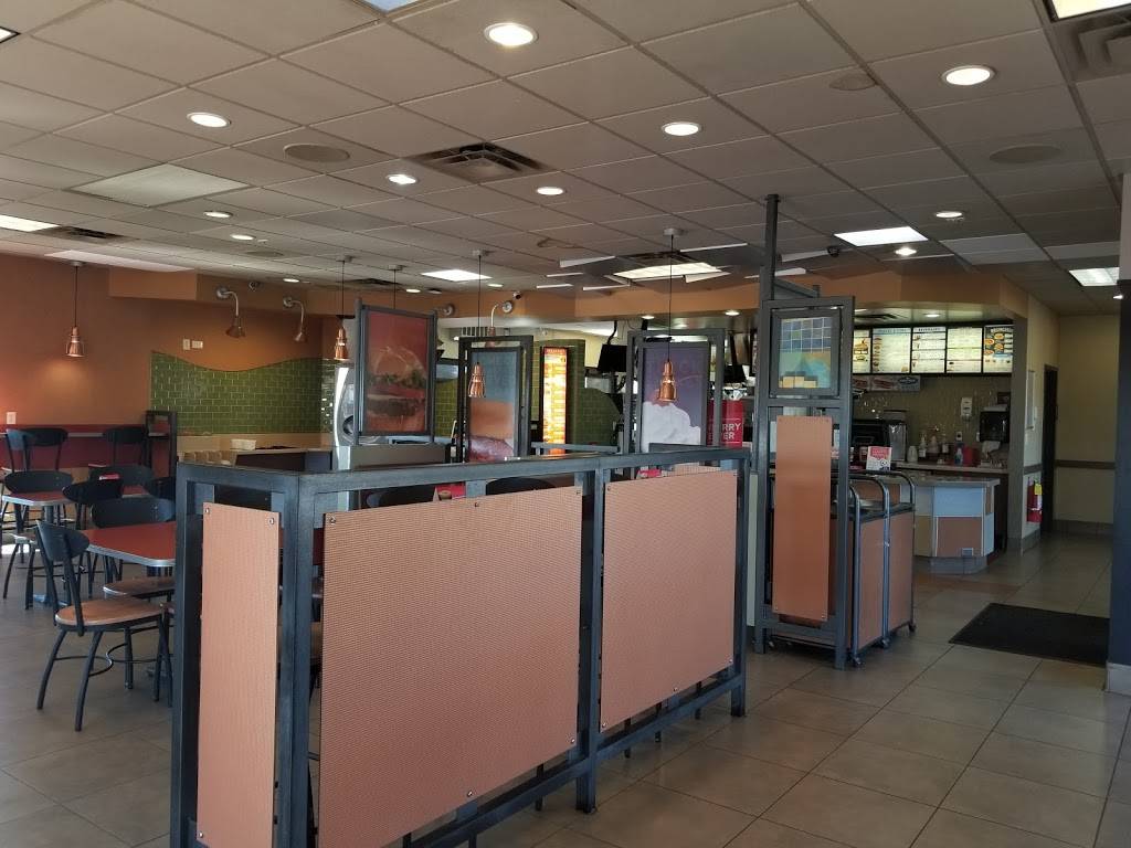 Jack in the Box | restaurant | 5165 Kipling St, Wheat Ridge, CO 80033, USA | 3034230169 OR +1 303-423-0169