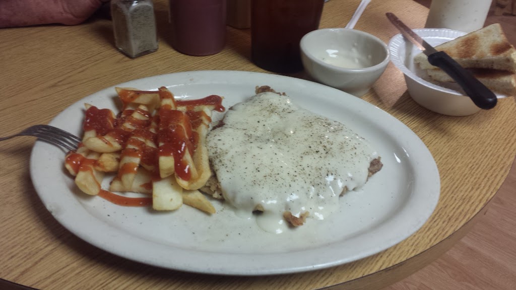 Country Cafe | restaurant | 113 E Washington St, Throckmorton, TX 76483, USA | 9408493044 OR +1 940-849-3044