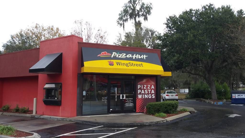 Pizza Hut | restaurant | 5004 NW 34th Blvd, Gainesville, FL 32605, USA | 3523737733 OR +1 352-373-7733