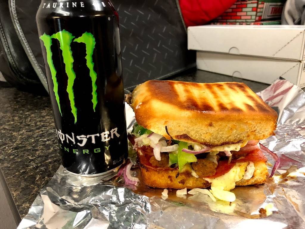 Kazoopys Pizza & Grinders Westwood | restaurant | 1908 W Main St, Kalamazoo, MI 49006, USA | 2697751100 OR +1 269-775-1100