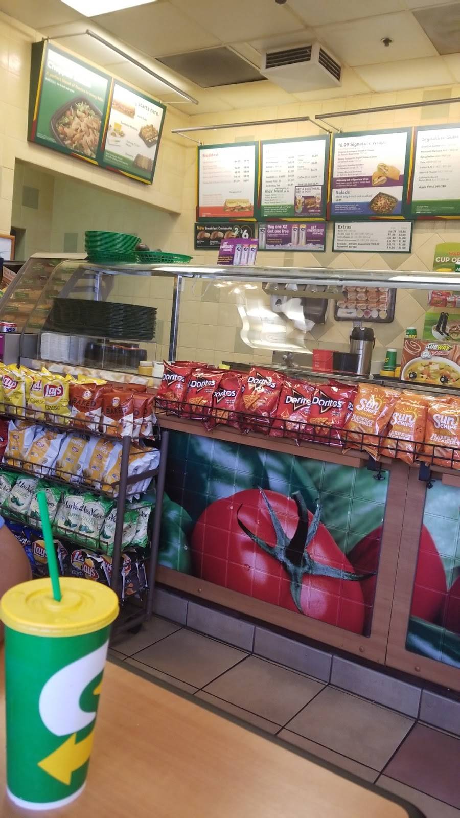Subway | restaurant | 1811-A Ventura Blvd, Oxnard, CA 93036, USA | 8059817827 OR +1 805-981-7827