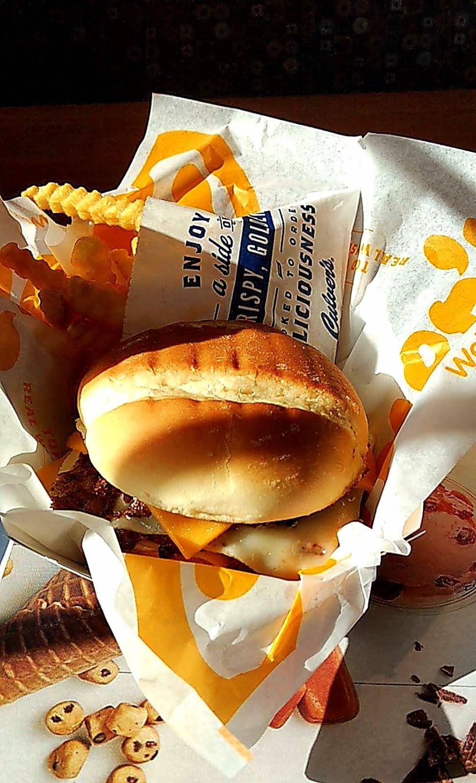 Culvers | restaurant | 645 Midland Rd, Janesville, WI 53546, USA | 6085543712 OR +1 608-554-3712