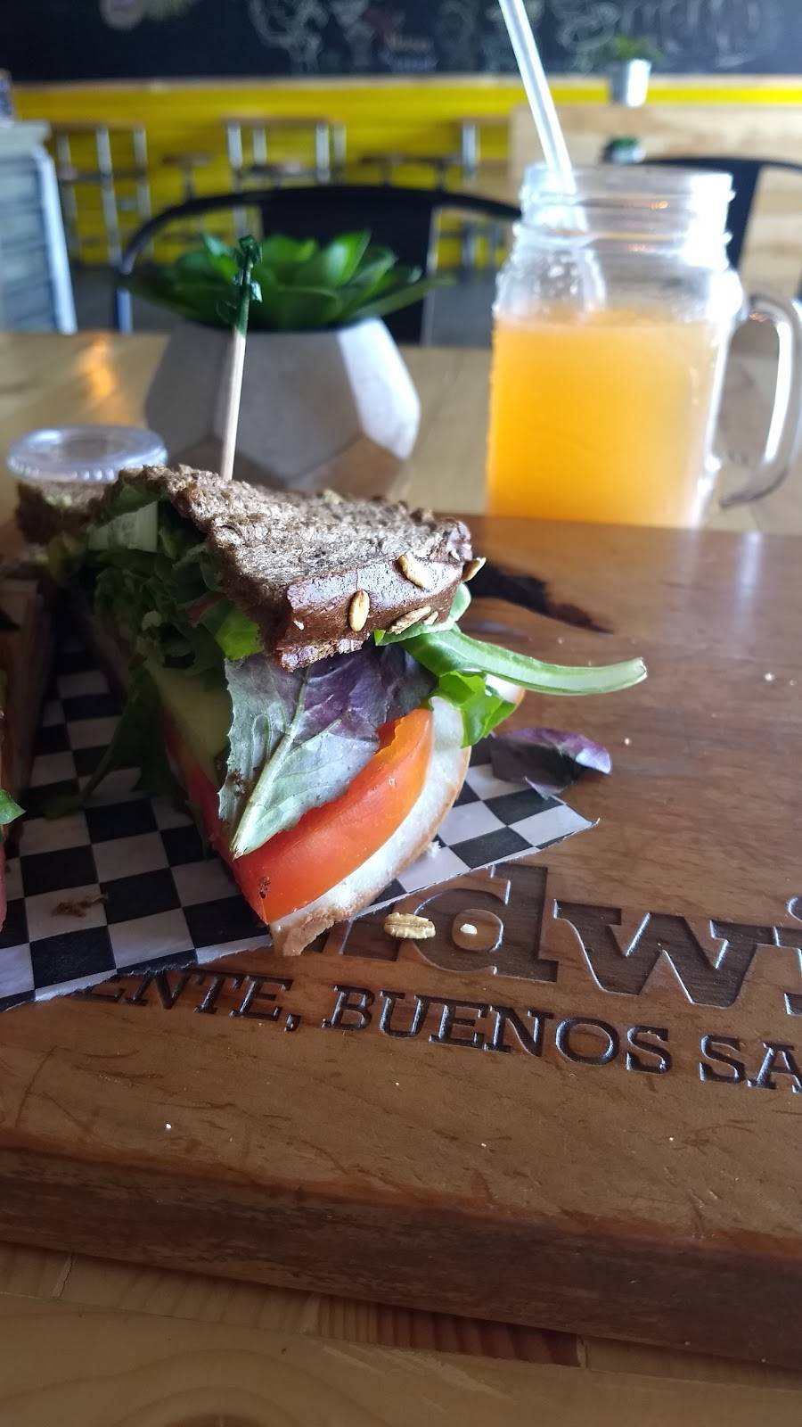 Buendwich! | restaurant | Local 11, Blvd. Alberto Limón Padilla 179, Cañón del Padre, 22454 Tijuana, B.C., Mexico | 016643780800 OR +52 664 378 0800