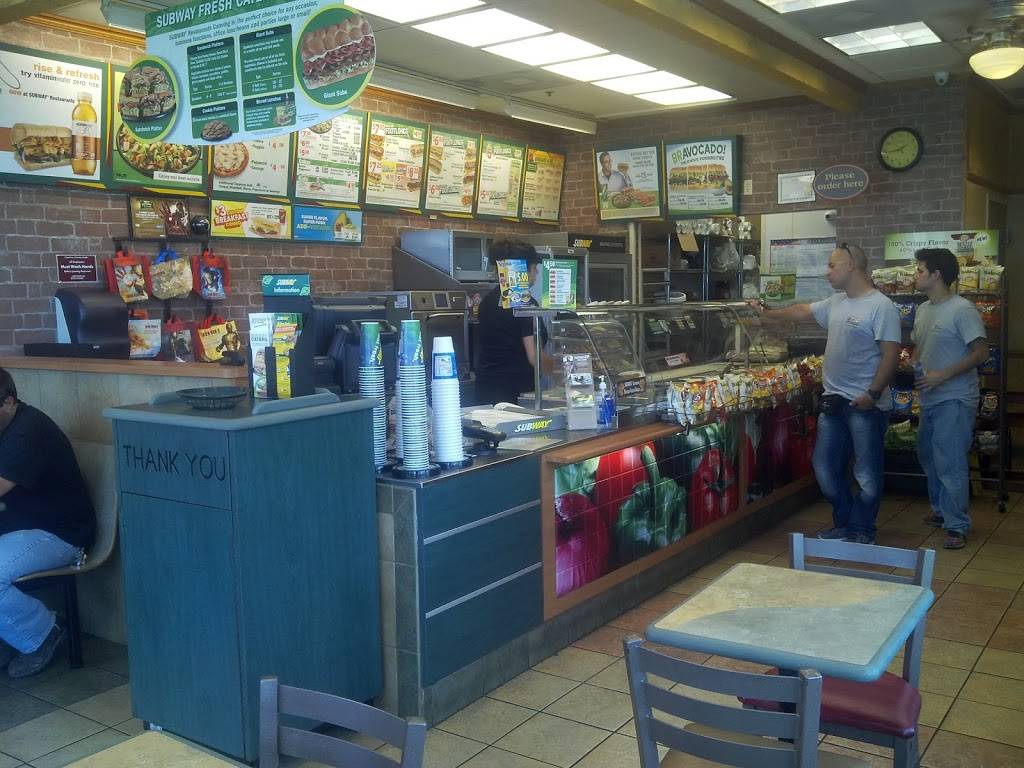 Subway | restaurant | 7459 S Military Trail F, Lake Worth, FL 33463, USA | 5619686643 OR +1 561-968-6643