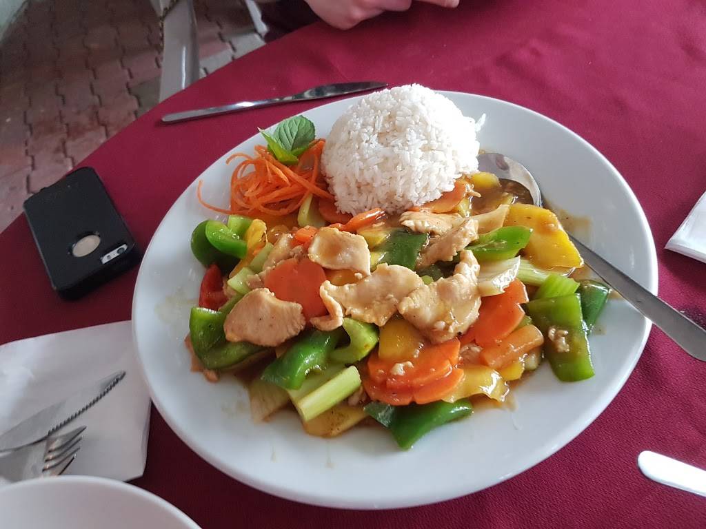 Thai Garden | restaurant | 151 Pinnacle St, Belleville, ON K8N 3A4, Canada | 6139621188 OR +1 613-962-1188