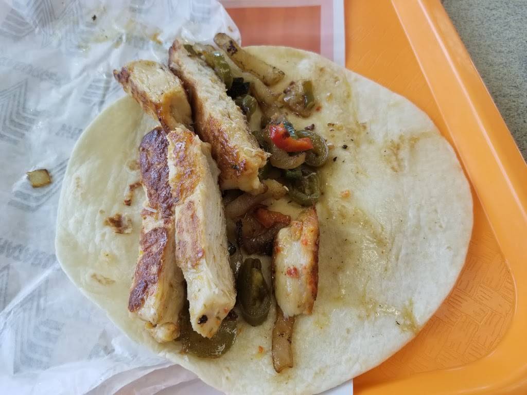 Whataburger | restaurant | 557 Cahaba Valley Rd, Pelham, AL 35124, USA | 2059872779 OR +1 205-987-2779